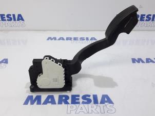 Used Throttle pedal position sensor Fiat Punto III (199) 1.3 JTD Multijet 80 16V Price € 20,00 Margin scheme offered by Maresia Parts