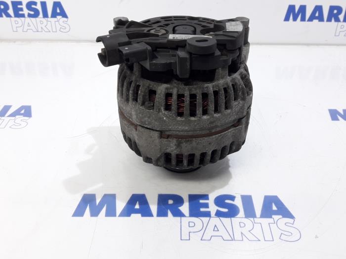 Used Dynamo Citroen C5 II Berline (RC) 2.0 16V Price € 49,99 Margin scheme offered by Maresia Parts