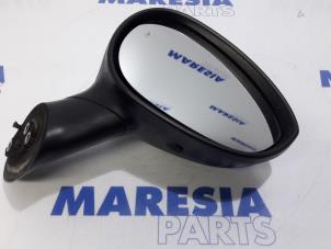 Used Wing mirror, right Fiat Punto Evo (199) 1.3 JTD Multijet 85 16V Euro 5 Price € 30,00 Margin scheme offered by Maresia Parts