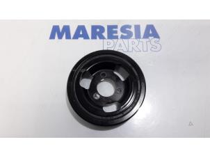 Used Crankshaft pulley Peugeot 207 CC (WB) 1.6 16V GT THP Price € 15,00 Margin scheme offered by Maresia Parts