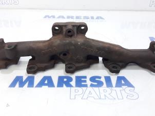 Usagé Tubulure d'échappement Alfa Romeo MiTo (955) 1.3 JTDm 16V Prix € 65,00 Règlement à la marge proposé par Maresia Parts