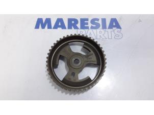 Used Camshaft sprocket Citroen C4 Picasso (3D/3E) 1.6 e-Hdi, BlueHDi 115 Price € 20,00 Margin scheme offered by Maresia Parts