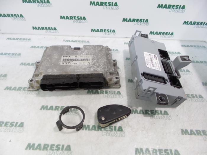 Used Engine management computer Alfa Romeo 147 (937) 1.9 JTD Price € 105,00 Margin scheme offered by Maresia Parts