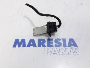 Used Heater resistor Fiat Panda (312) 0.9 TwinAir Turbo 85 Price € 25,00 Margin scheme offered by Maresia Parts