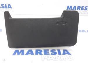 Used Knee airbag, left Citroen C5 II Break (RE) 2.0 16V Price € 50,00 Margin scheme offered by Maresia Parts