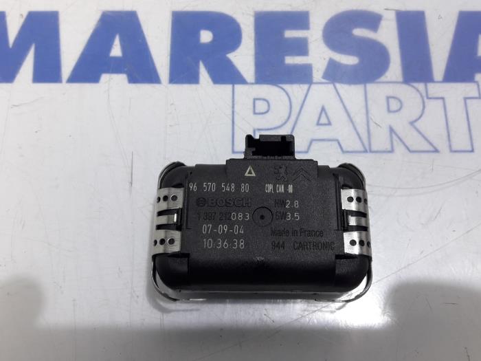 Begagnade Regnsensor Citroen C5 II Break (RE) 2.0 16V Pris € 50,00 Marginaltabell erbjuds av Maresia Parts