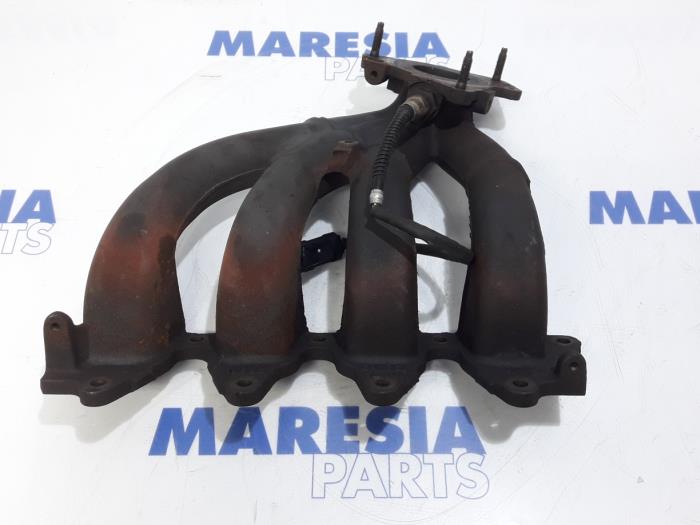 Gebrauchte Abgaskrümmer Renault Megane II CC (EM) 2.0 16V Preis € 50,00 Margenregelung angeboten von Maresia Parts