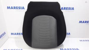 Used Seat upholstery, left Fiat Grande Punto (199) 1.4 Price € 50,00 Margin scheme offered by Maresia Parts