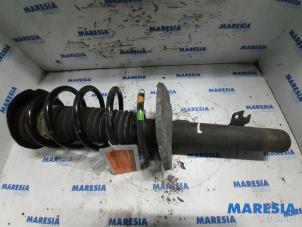 Used Front shock absorber rod, left Peugeot 207/207+ (WA/WC/WM) 1.6 HDi 16V Price € 30,00 Margin scheme offered by Maresia Parts