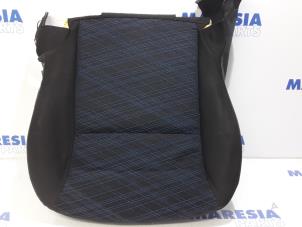 Used Seat upholstery, right Renault Clio III (BR/CR) 1.2 16V 75 Price € 50,00 Margin scheme offered by Maresia Parts