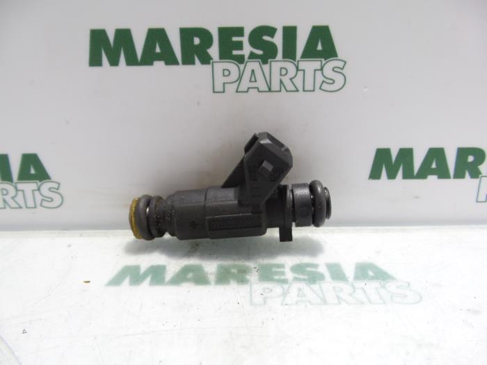 4 Injecteur fuel ML043Q IWM523 pour Fiat Lancia Y 9947873 9945561