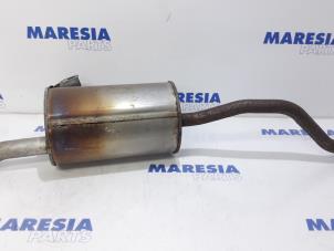 Used Exhaust rear silencer Renault Captur (2R) 0.9 Energy TCE 12V Price € 50,00 Margin scheme offered by Maresia Parts