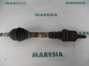 Used Front drive shaft, left Citroen C6 (TD) 2.7 HDiF V6 24V Price € 147,00 Margin scheme offered by Maresia Parts
