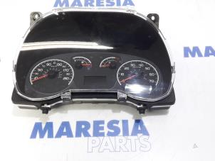 Used Instrument panel Fiat Doblo Cargo (263) 1.3 MJ 16V DPF Euro 5 Price € 90,75 Inclusive VAT offered by Maresia Parts
