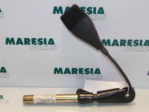 Used Seatbelt tensioner, right Renault Laguna II (BG) 1.9 dCi 100 Price € 25,00 Margin scheme offered by Maresia Parts