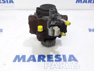 Used Mechanical fuel pump Citroen C4 Berline (NC) 1.6 e-HDI Price € 183,75 Margin scheme offered by Maresia Parts