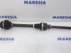 Front drive shaft, right from a Peugeot 3008 I (0U/HU) 1.6 HDiF 16V 2009