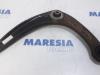 Front lower wishbone, left from a Peugeot 3008 I (0U/HU), 2009 / 2016 1.6 HDiF 16V, MPV, Diesel, 1.560cc, 80kW (109pk), FWD, DV6TED4FAP; 9HZ, 2009-06 / 2016-08, 0U9HZ 2009