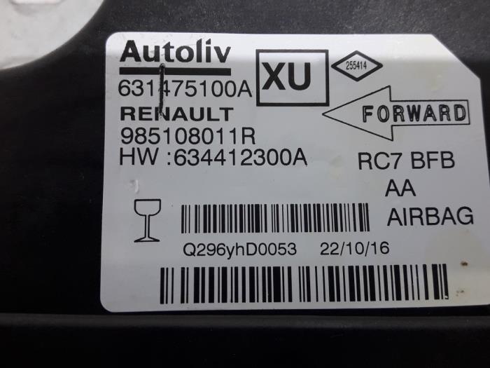 Módulo de Airbag de un Renault Megane IV Estate (RFBK) 1.5 Energy dCi 110 2016