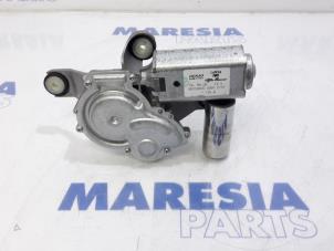 Usagé Moteur essuie-glace arrière Fiat Bravo (198A) 1.4 16V Prix € 35,00 Règlement à la marge proposé par Maresia Parts