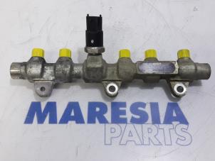 Used Fuel injector nozzle Alfa Romeo 156 Sportwagon (932) 1.9 JTD Price € 105,00 Margin scheme offered by Maresia Parts