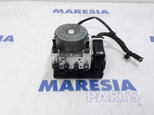Used ABS pump Peugeot 208 I (CA/CC/CK/CL) 1.0 Vti 12V PureTech Price € 131,25 Margin scheme offered by Maresia Parts