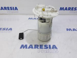 Usagé Pompe d'injection Peugeot 208 I (CA/CC/CK/CL) 1.0 Vti 12V PureTech Prix € 25,00 Règlement à la marge proposé par Maresia Parts