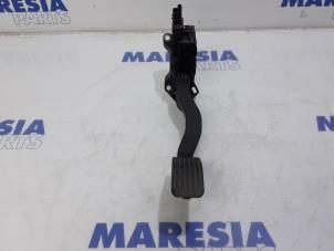 Używane Czujnik polozenia pedalu gazu Peugeot 208 I (CA/CC/CK/CL) 1.0 Vti 12V PureTech Cena € 20,00 Procedura marży oferowane przez Maresia Parts