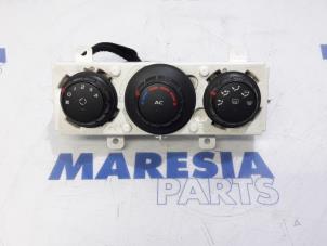 Używane Panel sterowania nagrzewnicy Renault Master IV (MA/MB/MC/MD/MH/MF/MG/MH) 2.3 dCi 135 16V FWD Cena € 78,65 Z VAT oferowane przez Maresia Parts