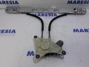 Used Window mechanism 2-door, front right Renault Master IV (MA/MB/MC/MD/MH/MF/MG/MH) 2.3 dCi 135 16V FWD Price € 90,75 Inclusive VAT offered by Maresia Parts