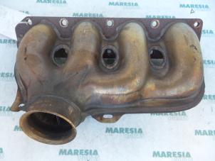 Used Exhaust manifold Citroen C5 I Break (DE) 2.0 16V Price € 50,00 Margin scheme offered by Maresia Parts
