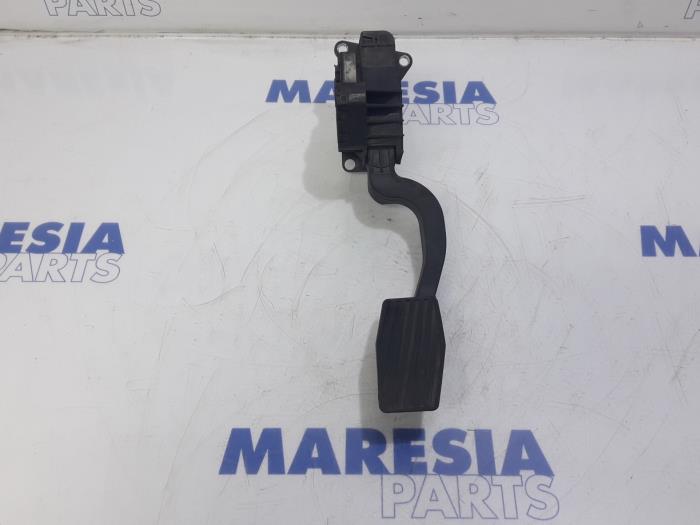 Begagnade Gaspedalsensor Fiat Punto Evo (199) 1.3 JTD Multijet Start&Stop 16V Pris € 15,00 Marginaltabell erbjuds av Maresia Parts