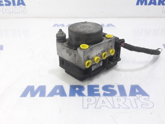 Used ABS pump Fiat Punto Evo (199) 1.3 JTD Multijet Start&Stop 16V Price € 90,00 Margin scheme offered by Maresia Parts