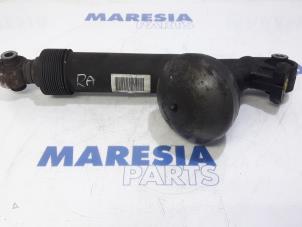 Gebrauchte Stoßdämpfer rechts hinten Citroen C5 III Tourer (RW) 2.0 16V Preis € 105,00 Margenregelung angeboten von Maresia Parts