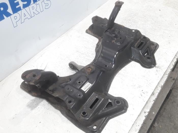 Subframe Alfa Romeo Giulietta 1.4 TB 16V - 505215410 198A4000