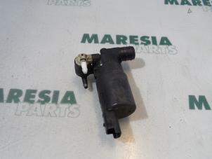 Gebrauchte Scheibensprüherpumpe vorne Citroen Xsara Picasso (CH) 1.8 16V Preis € 10,00 Margenregelung angeboten von Maresia Parts