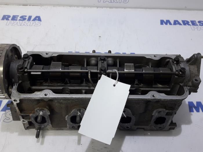 Begagnade Topplock Fiat Panda (169) 1.2 Fire Pris € 157,50 Marginaltabell erbjuds av Maresia Parts