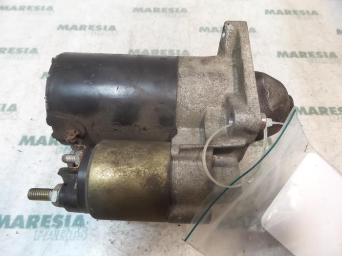 Begagnade Startmotor Fiat Punto II (188) 1.2 60 S 3-Drs. Pris € 35,00 Marginaltabell erbjuds av Maresia Parts