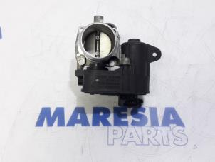 Gebrauchte Drosselklappengehäuse Citroen DS 3 1.2 12V PureTech 130 Preis € 39,00 Margenregelung angeboten von Maresia Parts