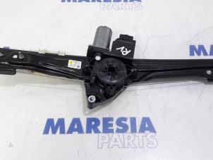 Used Window mechanism 4-door, front right Citroen C3 Aircross (2C/2R) 1.2 PureTech 82 Price € 105,00 Margin scheme offered by Maresia Parts