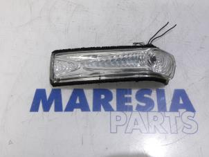 Used Indicator, left Fiat Doblo Cargo (263) 1.6 D Multijet Price € 30,25 Inclusive VAT offered by Maresia Parts