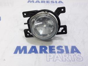 Used Fog light, front right Fiat Doblo Cargo (263) 1.6 D Multijet Price € 18,15 Inclusive VAT offered by Maresia Parts
