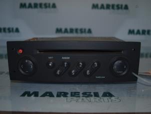 Gebrauchte Radio CD Spieler Renault Megane II Grandtour (KM) 1.9 dCi 120 Preis € 45,00 Margenregelung angeboten von Maresia Parts