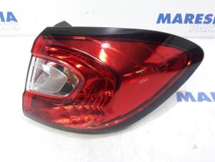 Used Taillight, right Renault Captur (2R) 1.2 TCE 16V EDC Price € 35,00 Margin scheme offered by Maresia Parts