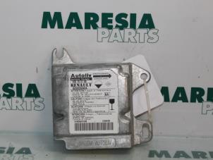 Gebrauchte Airbag Modul Renault Master II (FD/HD) 2.8 dTi T35 Preis € 90,75 Mit Mehrwertsteuer angeboten von Maresia Parts