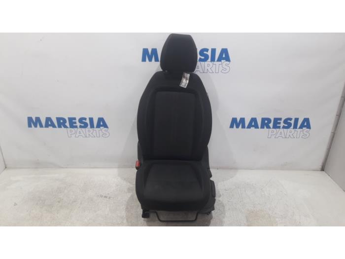 Gebrauchte Sitz links Fiat Tipo (356H/357H) 1.4 16V Preis € 262,50 Margenregelung angeboten von Maresia Parts