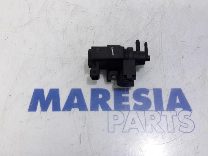 Usagé Régulateur pression turbo Fiat Doblo Cargo (263) 1.6 D Multijet Prix € 30,25 Prix TTC proposé par Maresia Parts