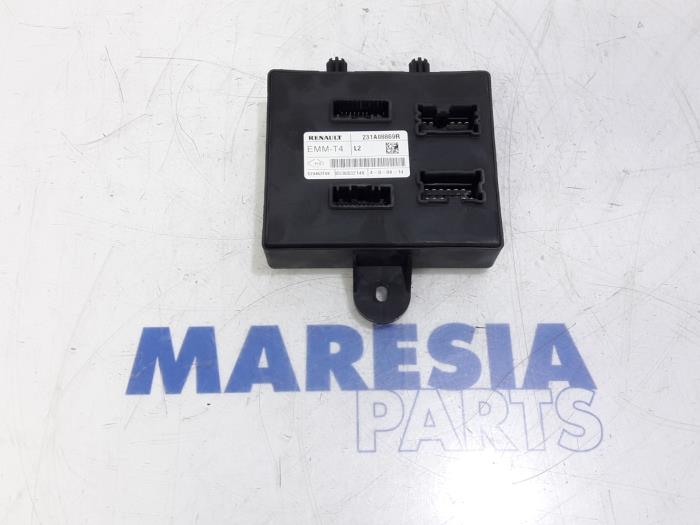 Usagé Ordinateur divers Renault Captur I (2R) 1.2 TCE 16V EDC Prix € 69,99 Règlement à la marge proposé par Maresia Parts