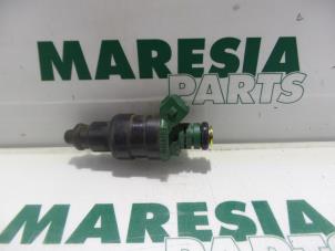 Used Injector (petrol injection) Renault Kangoo Express (FC) 1.5 dCi 80 Price € 25,00 Margin scheme offered by Maresia Parts