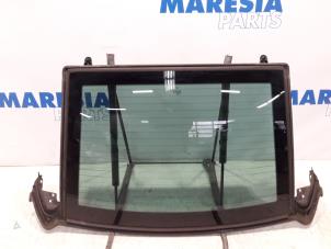 Used Rear window Peugeot 308 CC (4B) 2.0 HDi 16V Euro 5 FAP Price € 367,50 Margin scheme offered by Maresia Parts